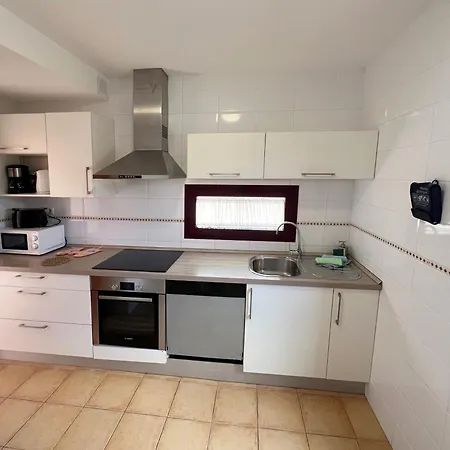 Anahi Homes Corralejo - Dracaena 2